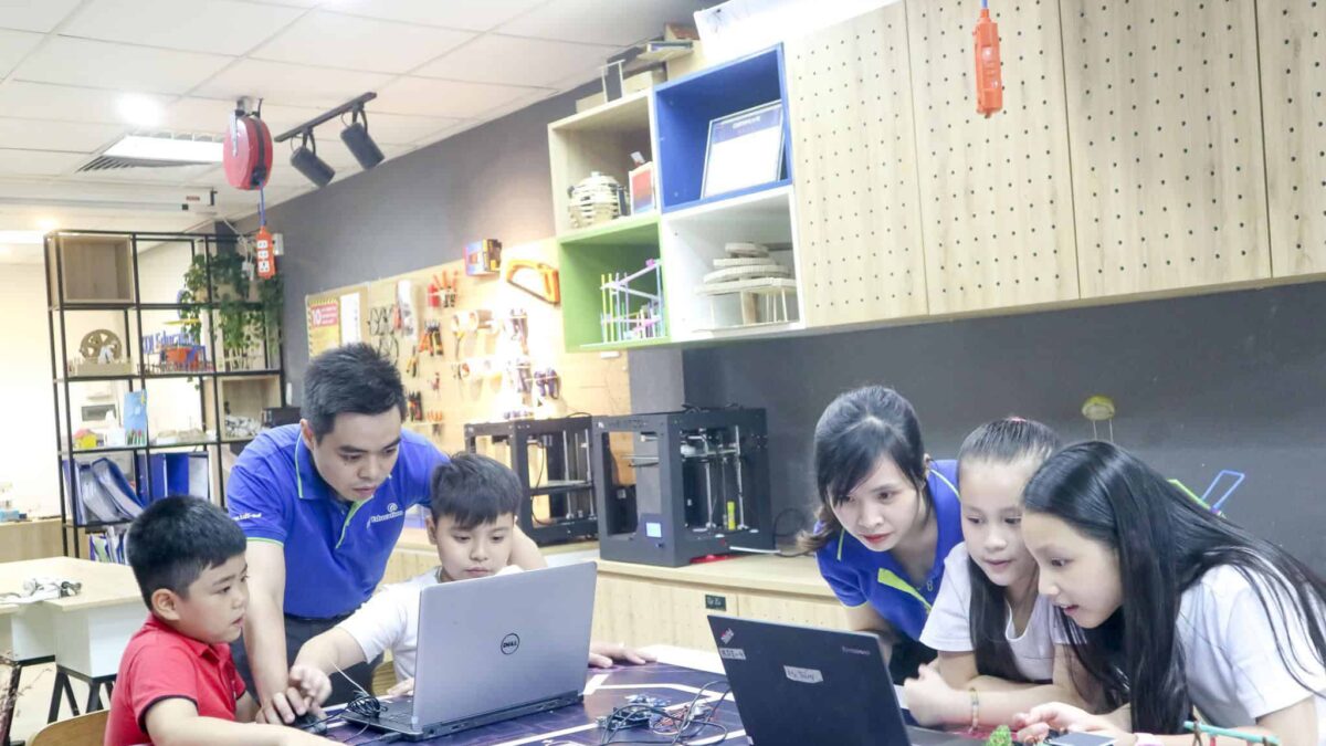 DIGISTEM - Học liệu số STEM dành cho trường học