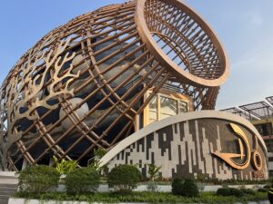 Nhà hát Đó tạo điểm nhấn cho Libera Nha Trang